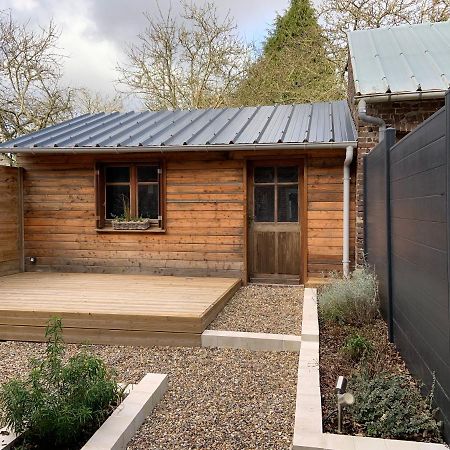 Maison Sur La Place Du Village D'Ourville En Caux Bagian luar foto